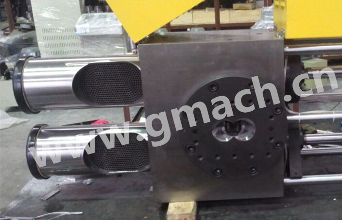 double piston continuous screen changer with elongated mesh.jpg