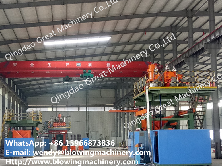 Water tank blow moulding machinery1213.jpg