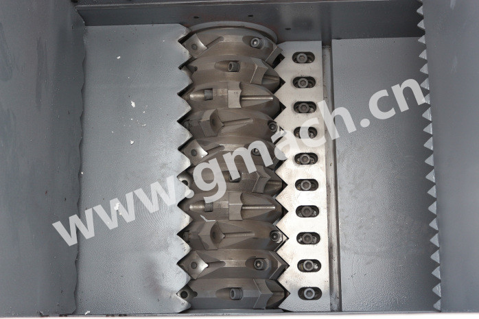 single shaft shredder inside (1)_副本.jpg